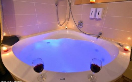 מלון האחוזה