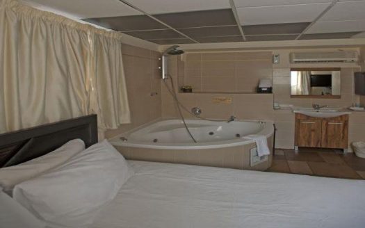 מלון האחוזה